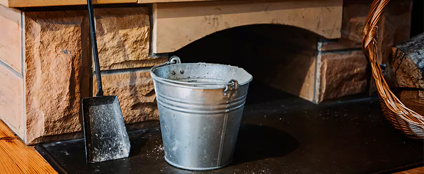 Clean The Fireplace Mantle And Hearth in Palisades Park, New Jersey